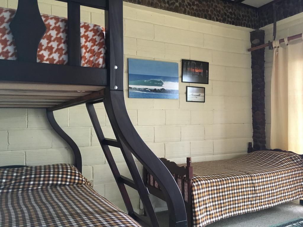 Casa Roja Hostel Montañita Zewnętrze zdjęcie